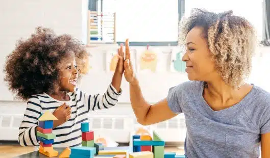 parent praising child