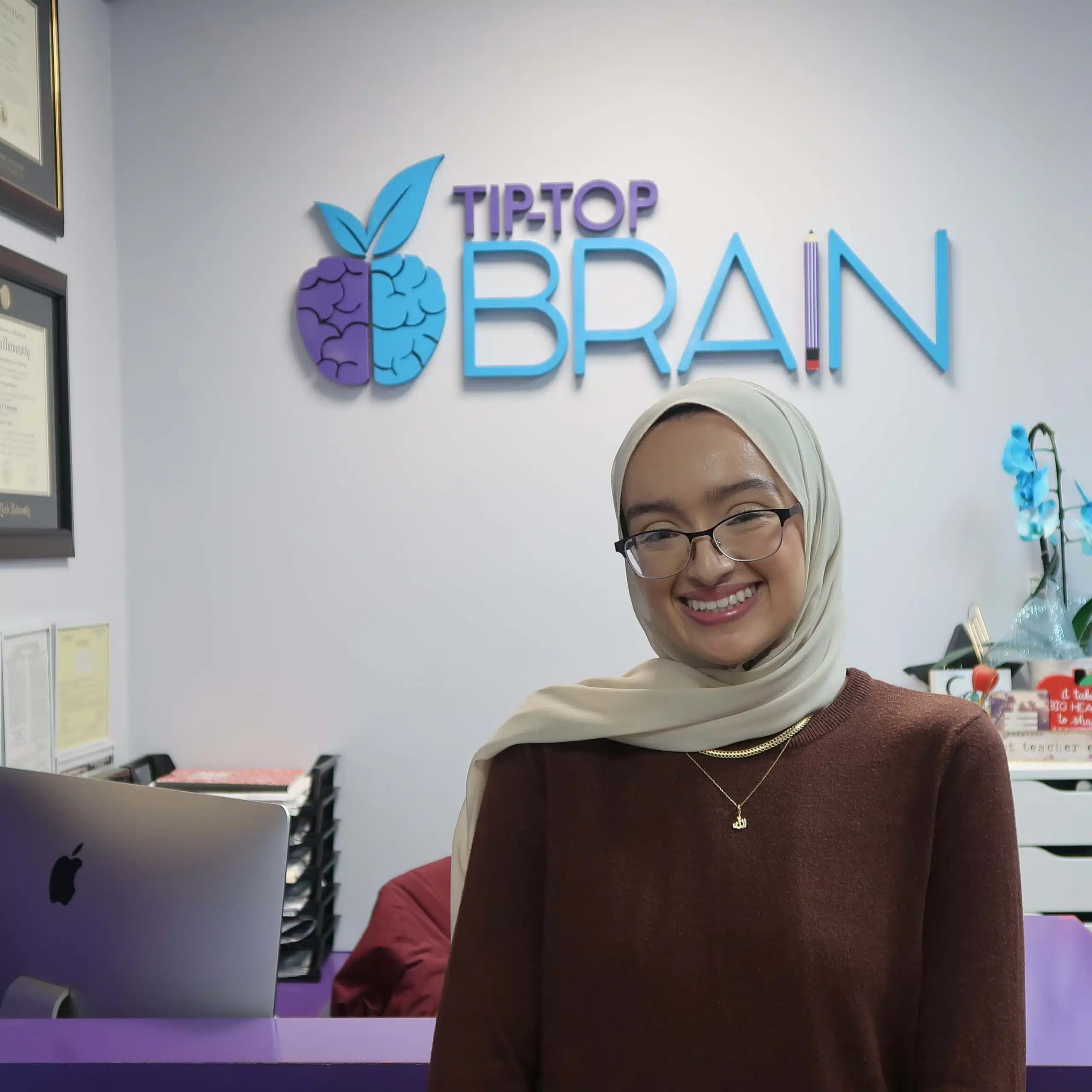 ms sarah profile img scaled