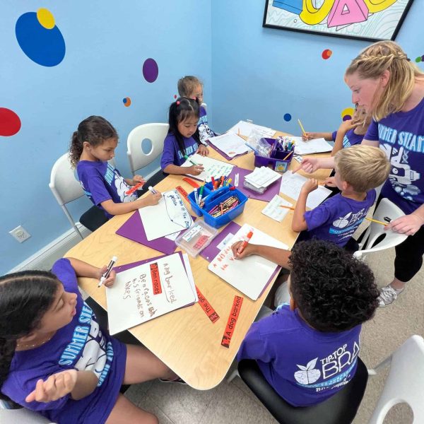 ms-marry-rose-with-students-5